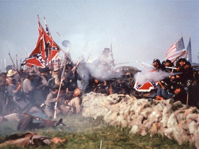 Reenactors of the Battle of Gettysburg