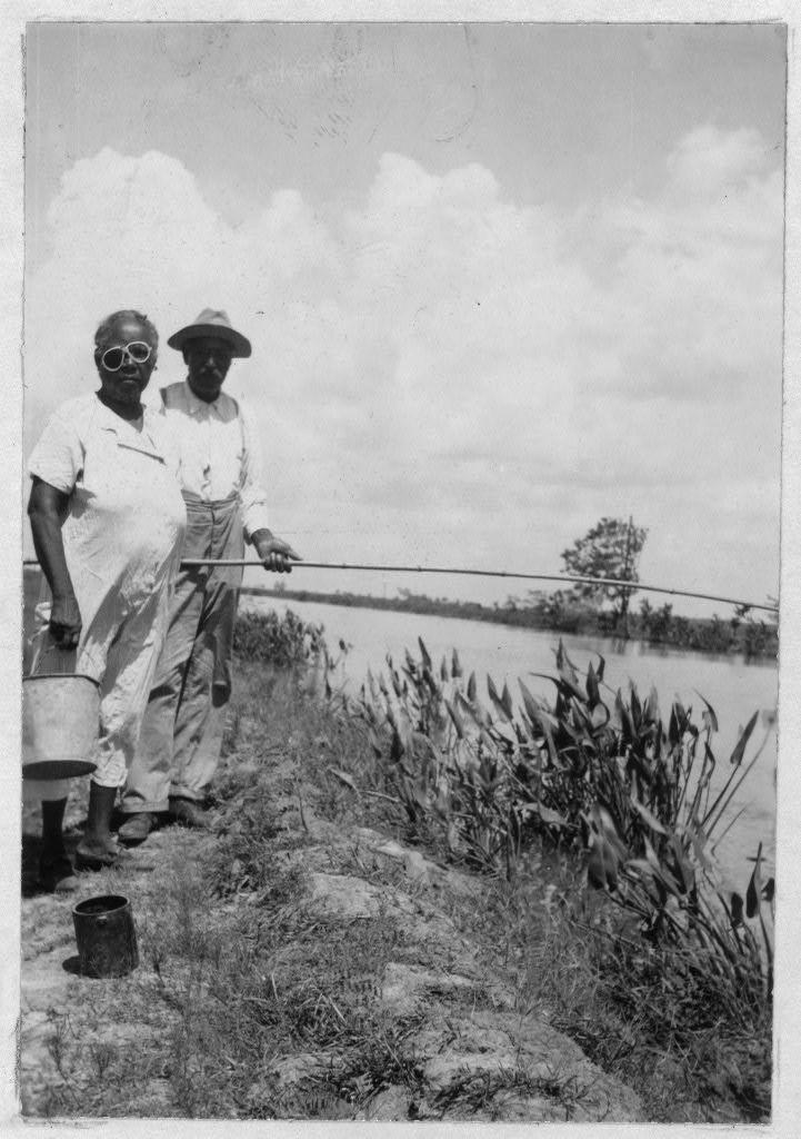 Photograph of Carey Davenport and his wife in Anahuac, Texas.