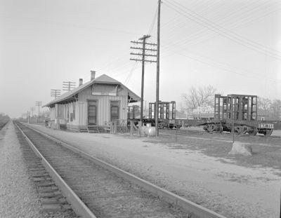 Train station in Dodge, Texas in 1956 courtesy of the Walker County Treasurers.